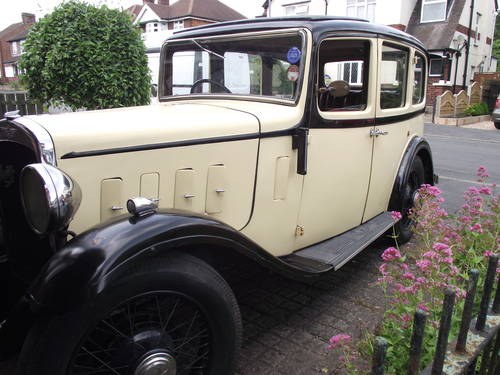 Austin - Ascot 1934 with Chrome Radiator For Sale For Sale