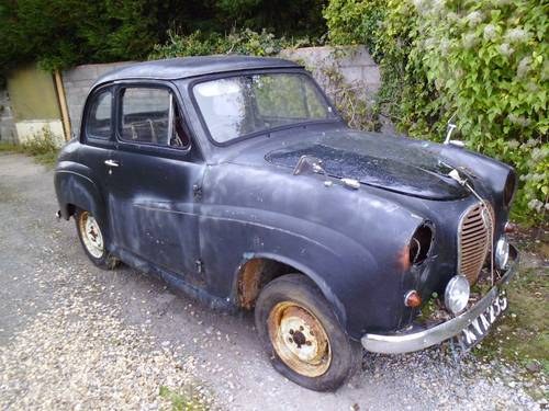 1955 Austin A30 body shell (rolling) with a V5 SOLD