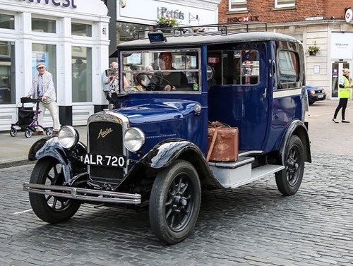 1933 Austin London Taxi SOLD