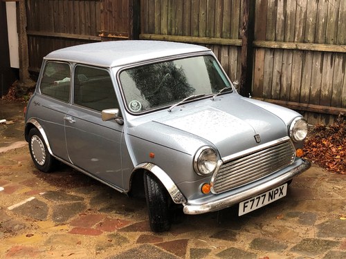 1988 Mini Mayfair, Beautiful and Shiny and Automatic For Sale