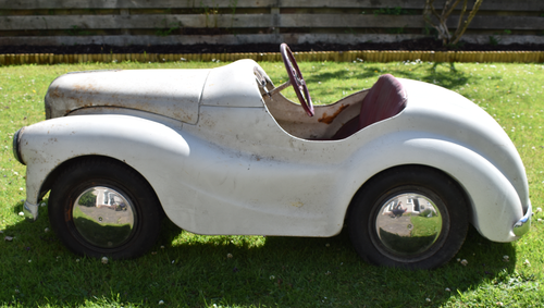 J40 pedal car for sale £1,000 SOLD