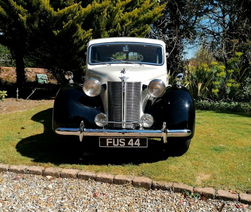 1948 Austin 16 A vendre
