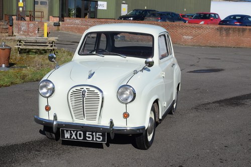 1959 AUSTIN A35 2-DOOR - THE HIGHLY SOUGHT AFTER MODEL! In vendita