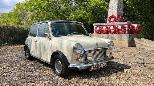 1980 Mini 850 in Old English White SOLD