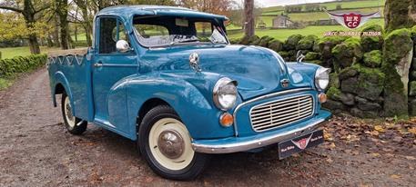 1969 Show Quality Minor LCV, Finished in Persian Blue, must see! In vendita