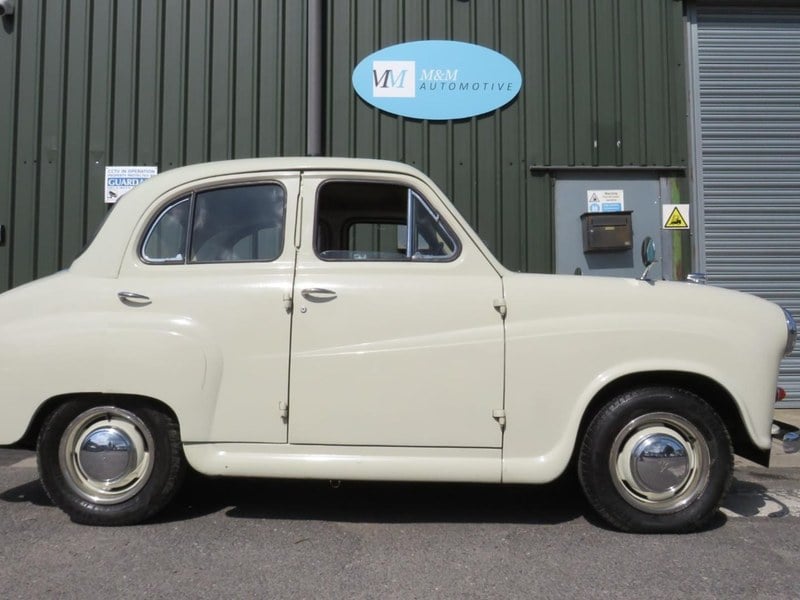 1958 (T) Austin A35