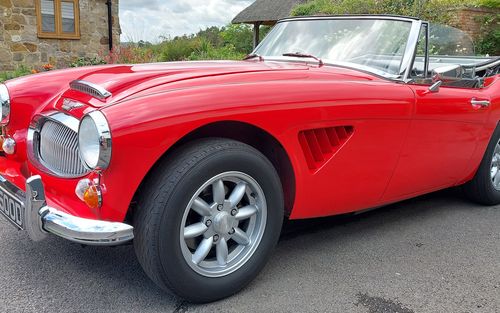 1966 Austin Healey 3000 (picture 1 of 33)
