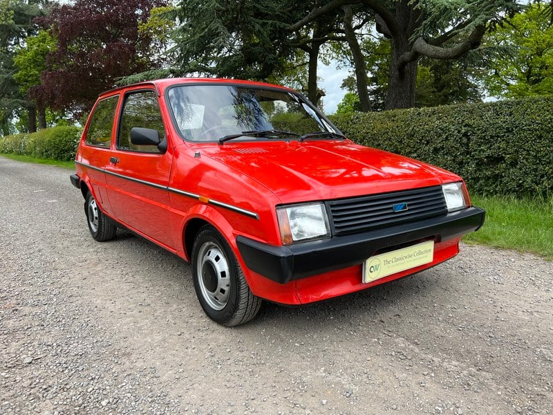 1983 Austin Metro 1275 HLE manual red