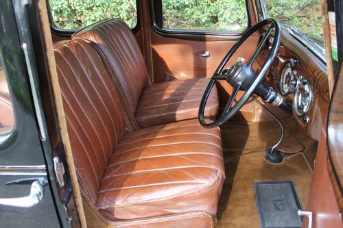 1939 Austin 1800 - 9
