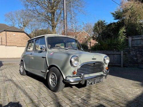 1964 Austin Mini Super Deluxe (Cooper S tribute)