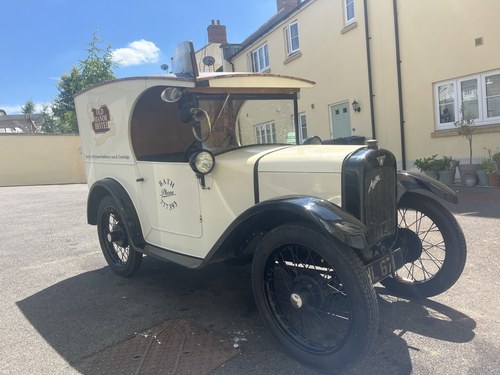 Austin 7replica C Type van