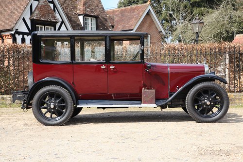 1927 Austin 12/4 Windsor Saloon - Narrow chassis long stroke VENDIDO