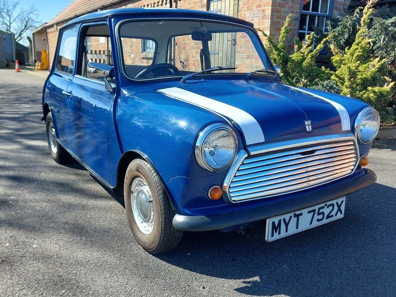 Rapid Classics: Eine Suche. Alle Oldtimer. 26 » Rapid Classics: Eine Suche. Alle Oldtimer. 1982 Mini Classic