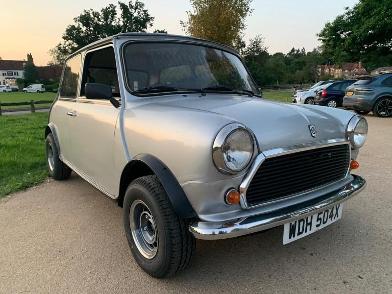 Rapid Classics: Eine Suche. Alle Oldtimer. 17 » Rapid Classics: Eine Suche. Alle Oldtimer. 1979 Austin 1100