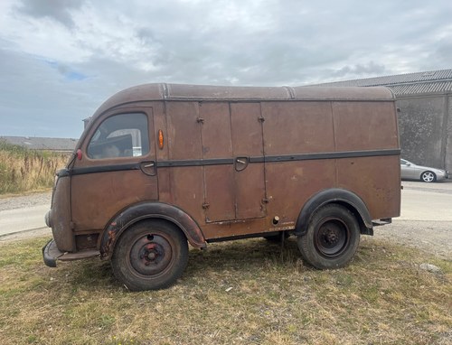 1950 Austin K8 ThreeWay Van