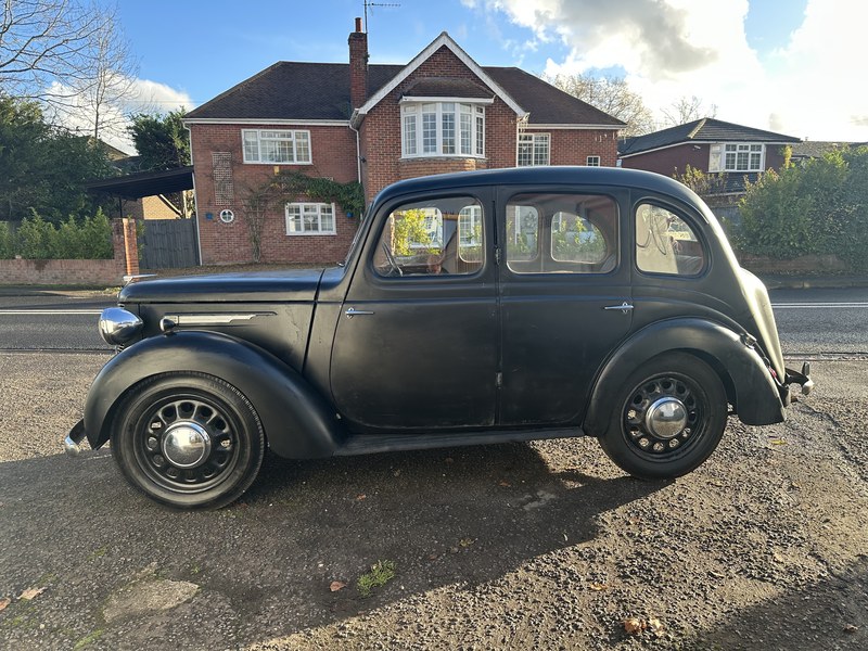 1946 Austin 8
