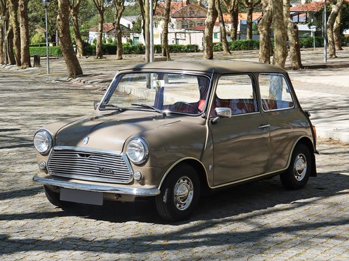 1971 Austin Mini 1000 Super Deluxe VENDU