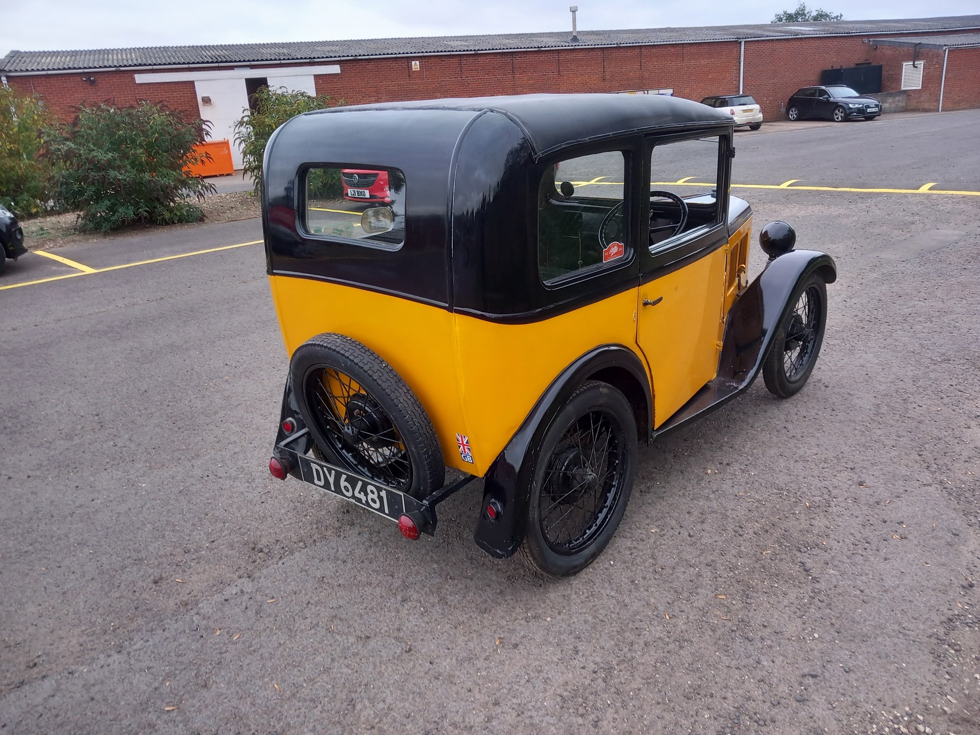 1931 Austin 7 RM swb Saloon, foto 2