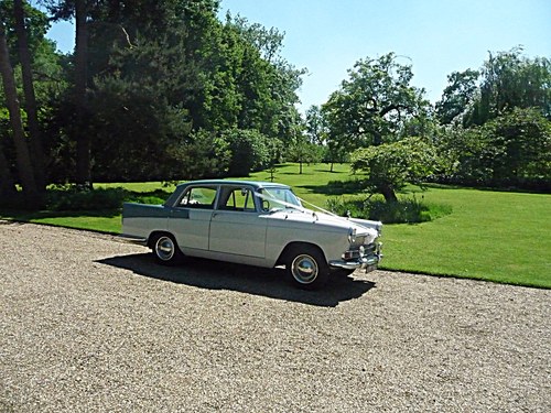 1959 CHAUFFEURED AUSTIN A55 CAMBRIDGE WEDDING CAR Zu Mieten