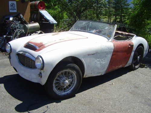 1960 Healey BT7, running overdrive project - solid frame   In vendita