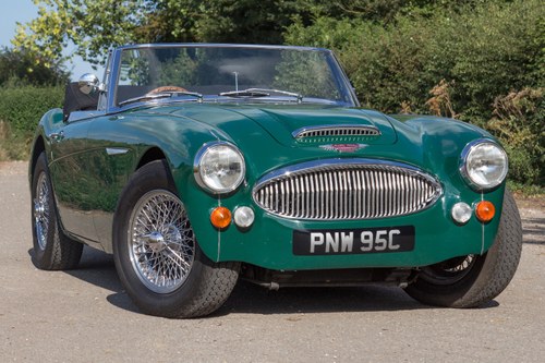 1965 Austin Healey 3000 MKIII | Highly Upgraded for Touring In vendita