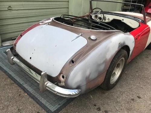 1958 Austin healey 3000 rust free chassis and body for full resto VENDUTO