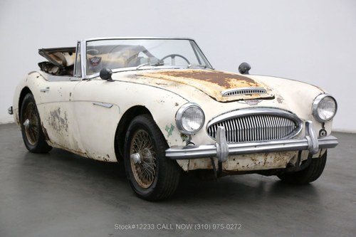 1963 Austin-Healey 3000 Convertible Sports Car For Sale