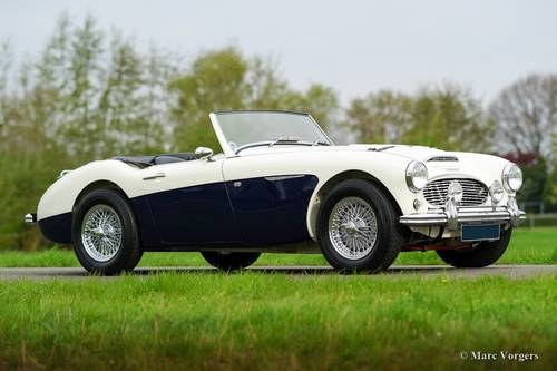 AUSTIN HEALEY 100/6 1957 IN PERFECT CONDITION SOLD