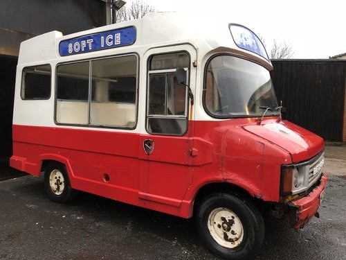 1981 Bedford Cf CF2 Morrison Ice Cream Van Restoration In vendita