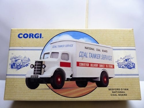 CORGI BEDFORD O VAN-NATIONAL COAL BOARD For Sale