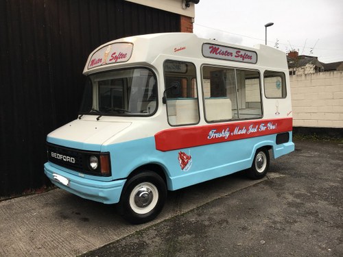 1980 Classic morrison bedford cf ice cream van icecream In vendita