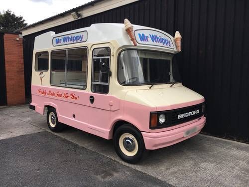 1983 Bedford Cf Ice Cream Van Cf2 Castle Body Icecream In vendita
