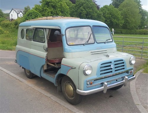 1957 BEDFORD DORMOBILE CAMPER - COACHWORK BY MARTIN WALTER Zu verkaufen durch Auktion