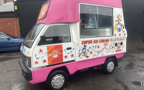 Bedford Rascal Ice Cream Van Whitby Morrison Icecream Van (picture 1 of 24)