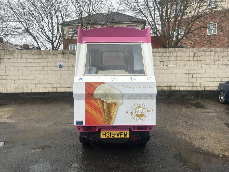 Driving A Rascal 1990 Bedford Rascal Multicolour Manual, 4 speed Right Hand Drive in ...