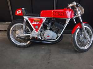 Benelli 250cc racer 1968 For Sale (picture 1 of 12)