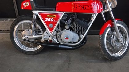 Benelli 250cc racer 1968