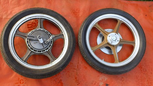 Pair of 1976 Benelli Star wheels Zu verkaufen durch Auktion