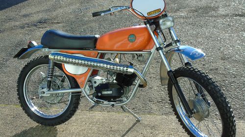 Picture of 1972 Benelli 50 Cross Classic 2 Stroke 49cc Italian Sports Moped - For Sale