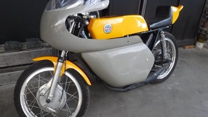 Benelli 2 cyl. 250cc 1969