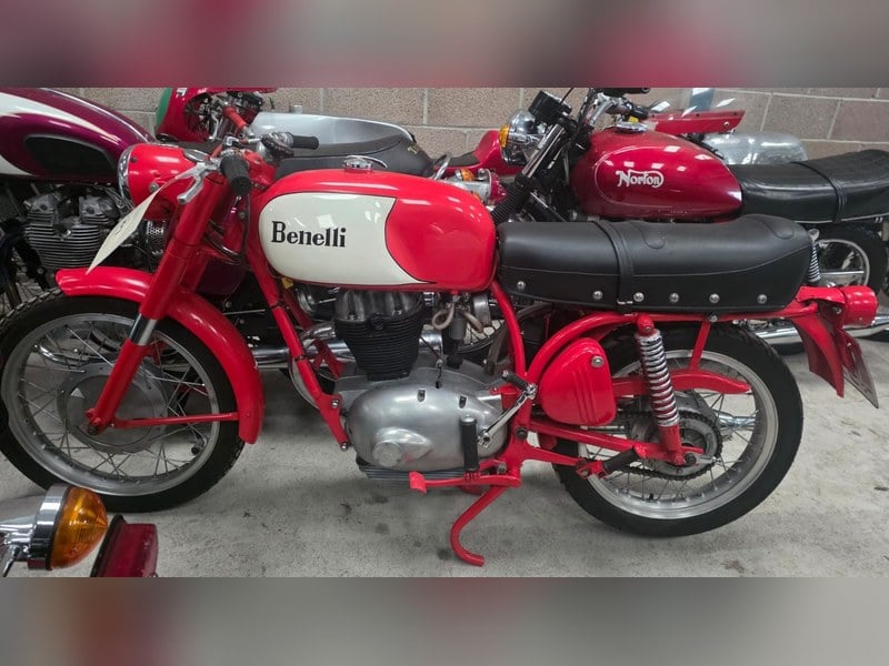1968 Benelli 250