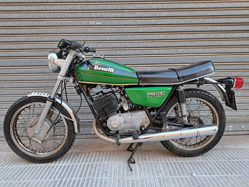 1975 Benelli 250 2C - 2 1975 Benelli 250 2C - 2