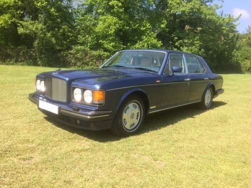 Bentley Brooklands 1993 Blue with Parchment. For Sale