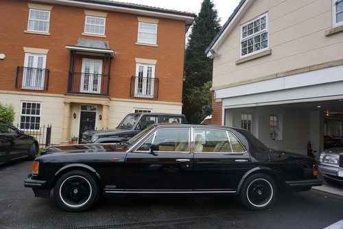 Our Beautiful Black 1990 Bentley Mulsanne S  In vendita