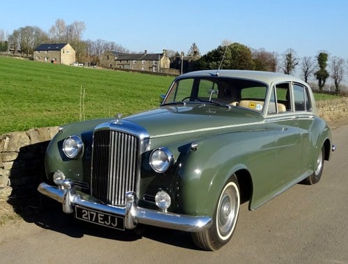 1962 BENTLEY S2, RARE AND ORIGINAL, STUNNING UPHOLSTERY, For Sale by Auction