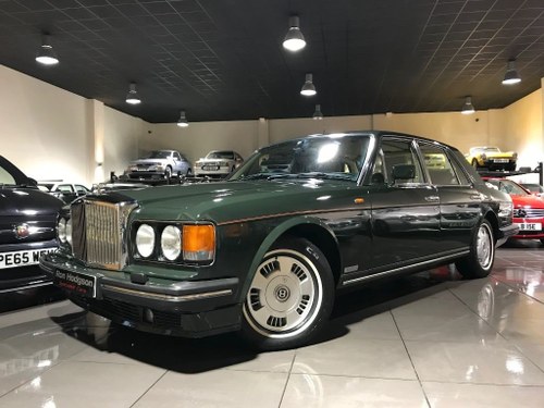 1994 BENTLEY BROOKLANDS 6.8 LWB REAR ENTERTAINMENT 85,422 MILES VERKAUFT