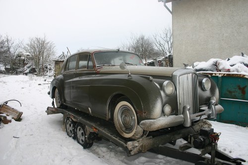 1959 RHD Bentley S2 with AC, New leather incl For Sale