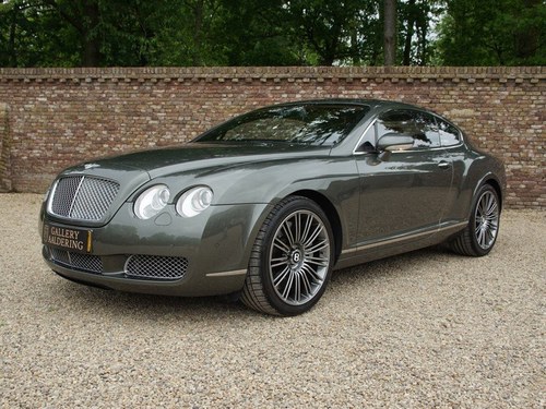 2004 Bentley Continental GT 6.0 W12 only 3 owners, very well main For Sale