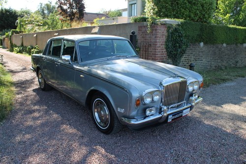 1976 One of the final Bentley T1's produced SOLD