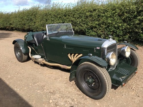 1948 Bentley Mk 6 special with 2 seater Alloy body V8 Automatic For Sale
